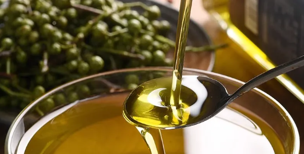 麻香濃都，藤椒油讓涼菜 “麻” 力全開